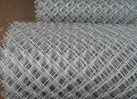 噴(pēn)塑之後的沖(chong)孔網會發生(shēng)怎樣的變化(hua)