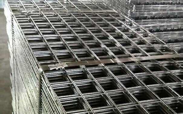 鍍鋅絲網批(pi)發