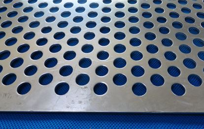 如何防止不鏽(xiu)鋼沖孔網出現氧(yang)化