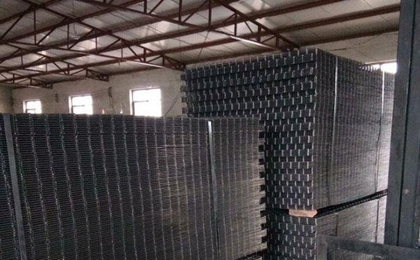 鍍(dù)鋅絲網廠家直銷(xiao)