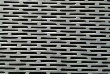 沖孔網網孔堵(du)塞時要怎麽處(chù)理