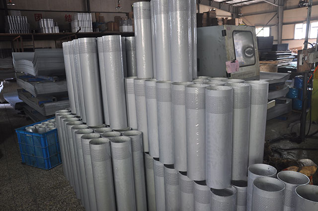 沖(chong)孔鋁管價(jia)格