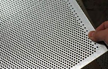 高(gao)密度沖孔網(wang)容易連孔的(de)原因